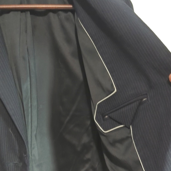 Club Monaco Black Pinstripe Blazer Fine Wool - Picture 3 of 7